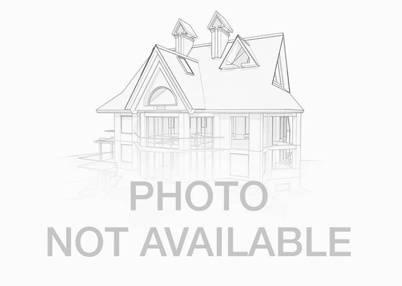16W764 Hawthorne Court , Willowbrook, IL 60527